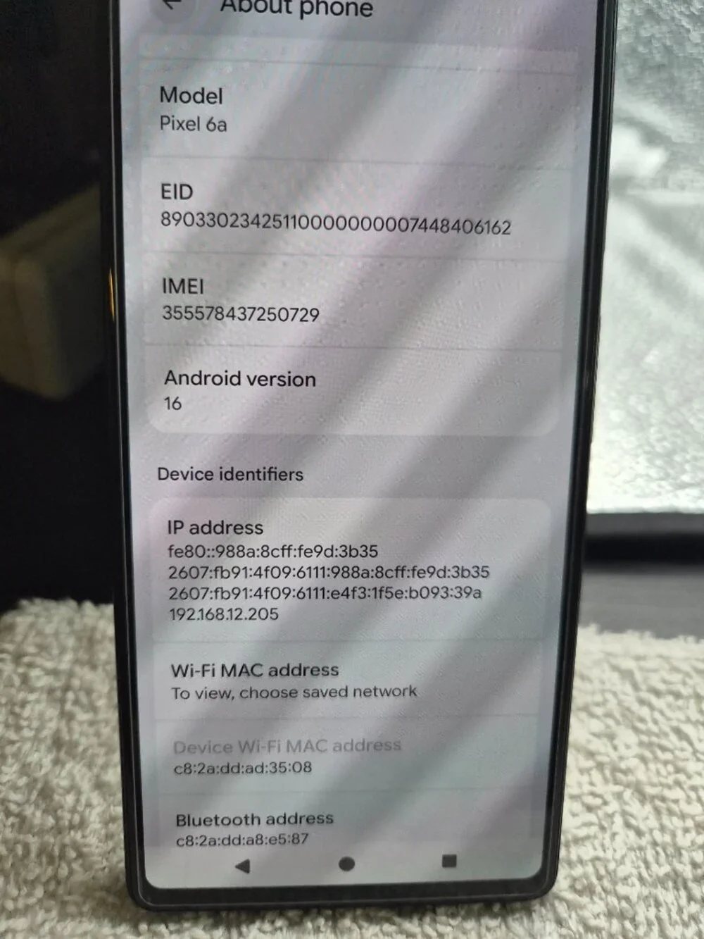 Lightly Used Google Pixel 6a 128GB Sage (Green) Factory Unlocked - Picture 3 of 10